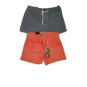 2 pair of size 6 shorts for women